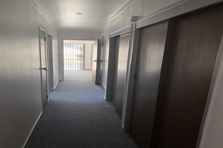 Photo of property in 11 Dunton Drive, Welcome Bay, Tauranga, 3112