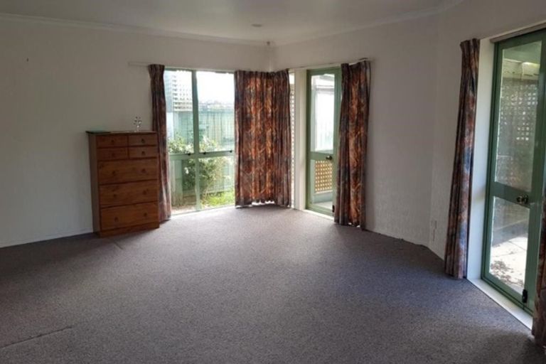 Photo of property in 12 Taupo Avenue, Mount Maunganui, 3116