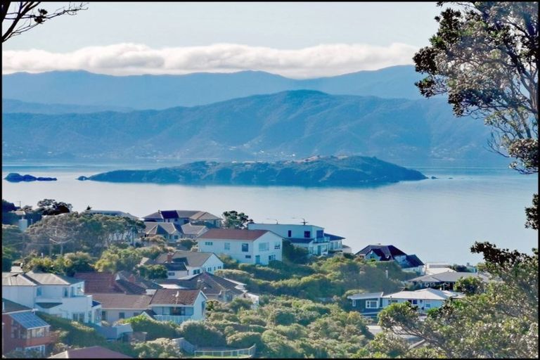 Photo of property in 19 Jubilee Road, Khandallah, Wellington, 6035