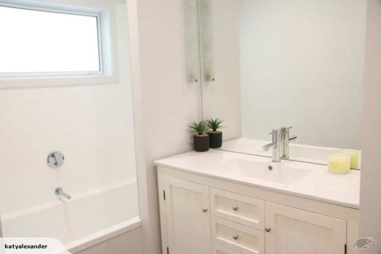 Photo of property in 1216 Hikuai Settlement Road, Pauanui, Hikuai, 3579