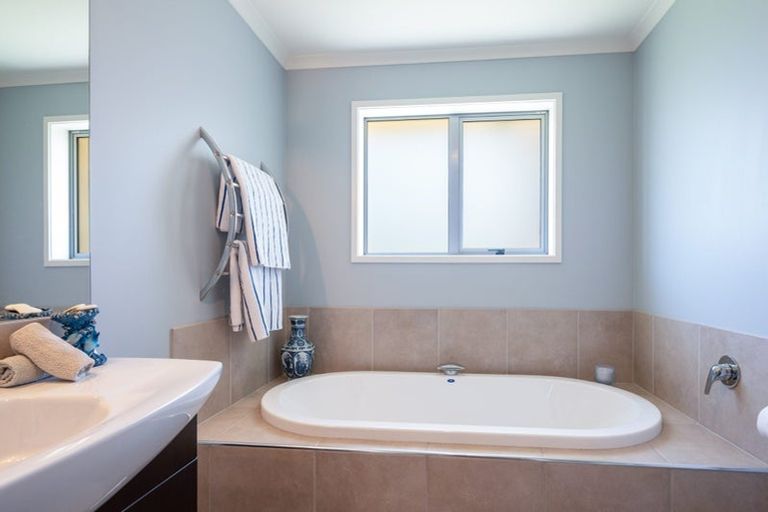 Photo of property in 6 Ryeland Avenue, Wakefield, 7025