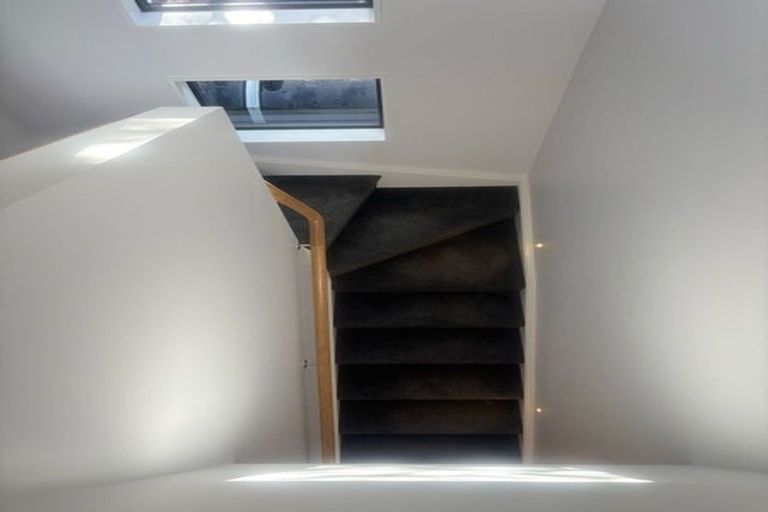 Photo of property in 110 Canongate Street, Birkdale, Auckland, 0626