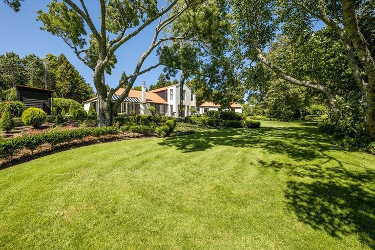 Photo of property in 221 Awai Road, Tarurutangi, New Plymouth, 4372