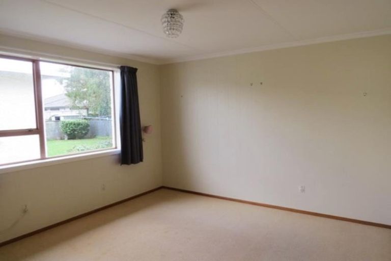 Photo of property in 71b Barrett Street, Westown, New Plymouth, 4310