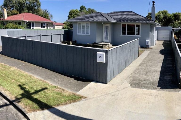 Photo of property in 35 Kettle Avenue, Awapuni, Palmerston North, 4412