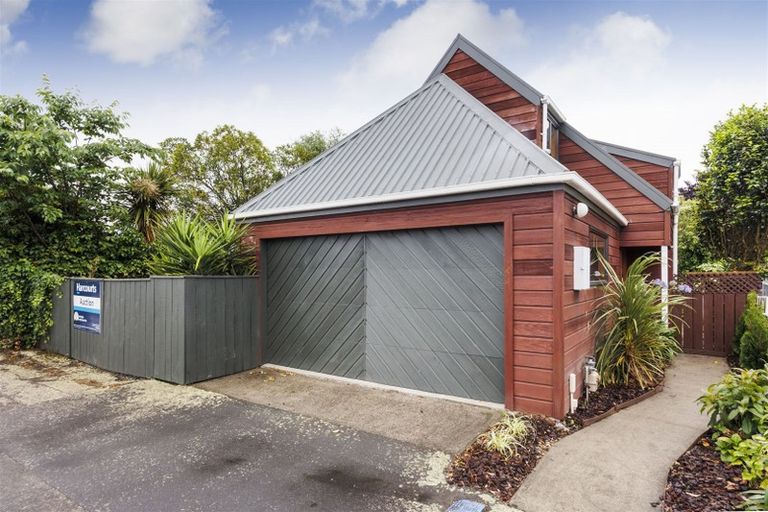 Photo of property in 585a Ferguson Street, Terrace End, Palmerston North, 4410