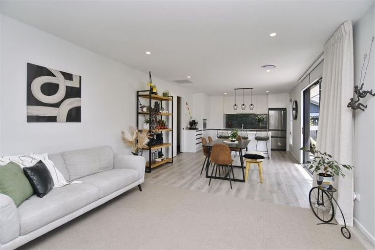 Photo of property in 22 Selfe Crescent, Burwood, Christchurch, 8083