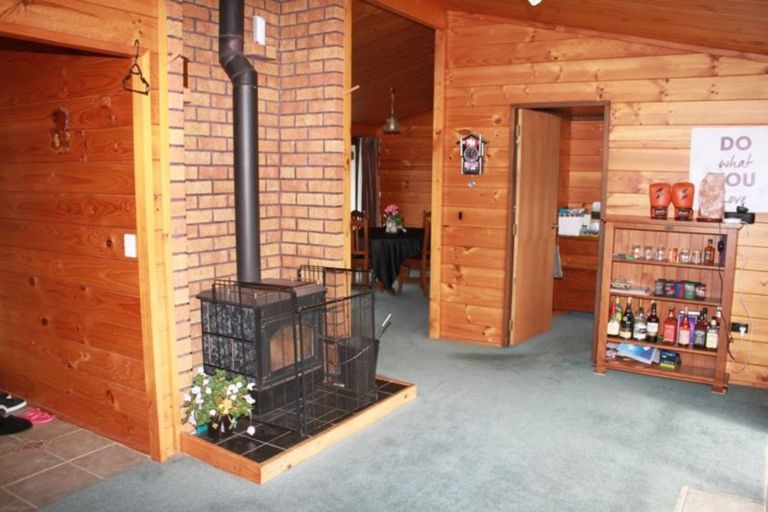 Photo of property in 267 Inland North Road, Tikorangi, Waitara, 4383