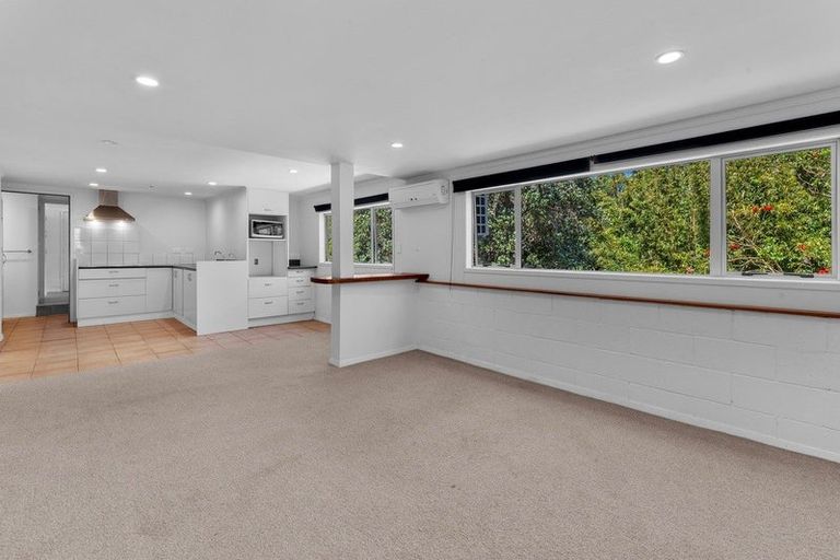 Photo of property in 57 Hauraki Road, Leigh, Warkworth, 0985