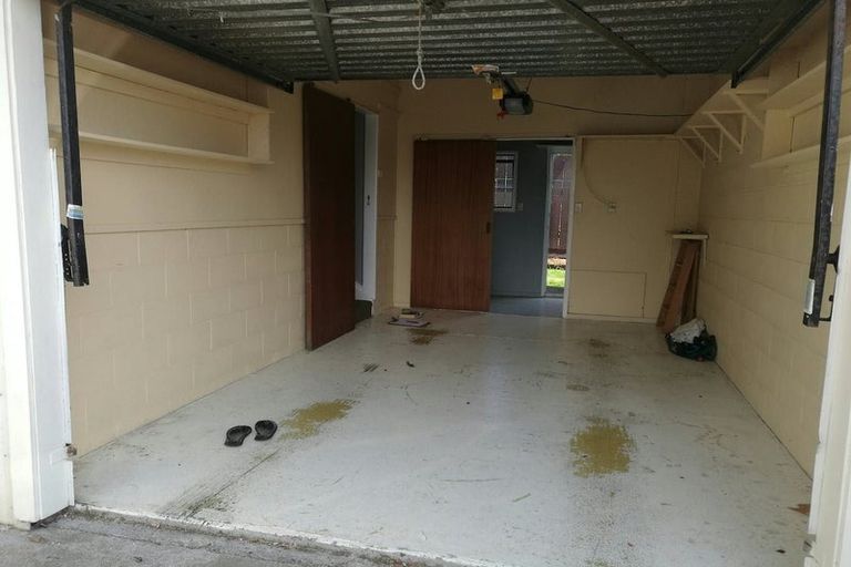 Photo of property in 3/15 Seabrook Avenue, New Lynn, Auckland, 0600