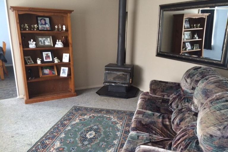 Photo of property in 32 Brooklyn Road, Carterton, 5713