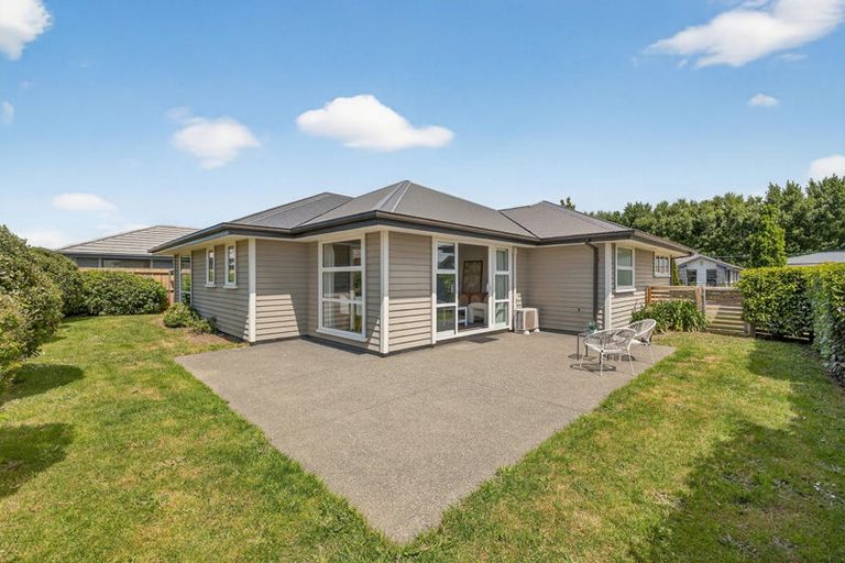 Photo of property in 68 Packard Crescent, Halswell, Christchurch, 8025