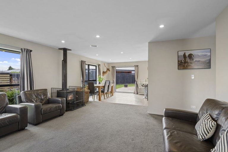 Photo of property in 31 Newbrook Terrace, Darfield, 7510