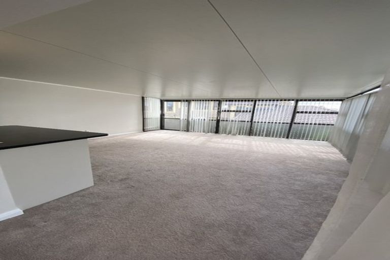 Photo of property in 357 Hillsborough Road, Hillsborough, Auckland, 1042