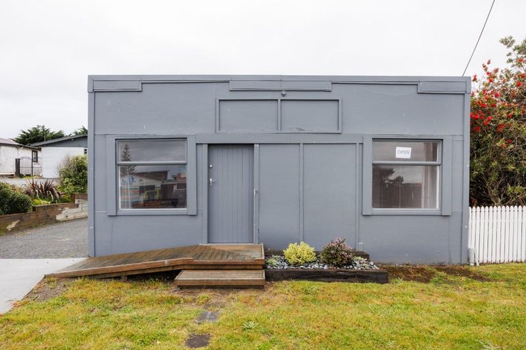 Photo of property in 153 Seabury Avenue, Foxton Beach, Foxton, 4815