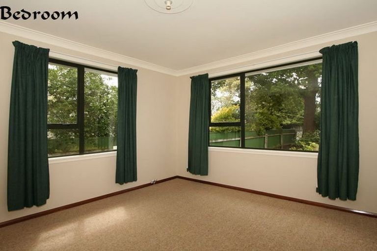 Photo of property in 120 Pahiatua Street, Hokowhitu, Palmerston North, 4410