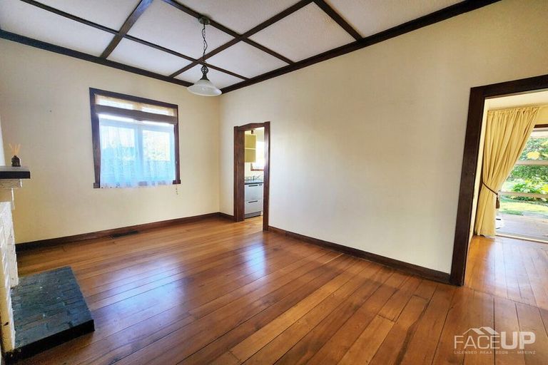 Photo of property in 56 Ngataringa Road, Devonport, Auckland, 0624