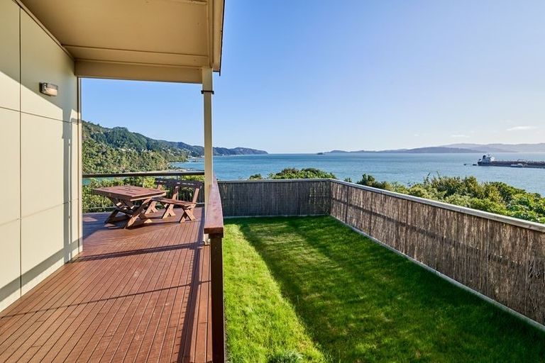 Photo of property in 4 Wilmore Way, Lowry Bay, Lower Hutt, 5013