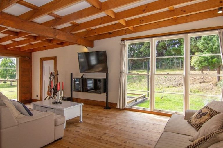 Photo of property in Burke Road, Makarau, Kaukapakapa, 0984