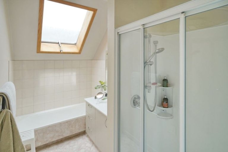 Photo of property in 2/64 Ranfurly Street, St Albans, Christchurch, 8014