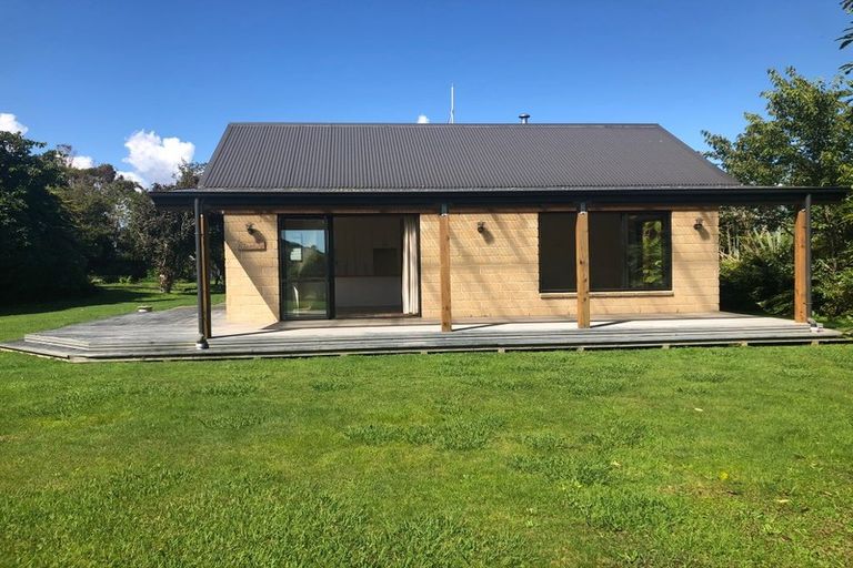 Photo of property in 76 Rolleston Street, Hokitika, 7810