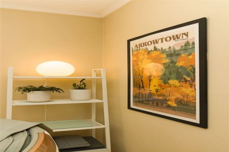 Photo of property in 6 Deepdale Street, Burnside, Christchurch, 8053