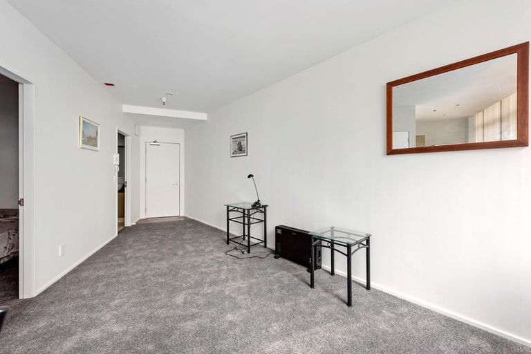 Photo of property in Hume House, 13/152 The Terrace, Wellington Central, Wellington, 6011