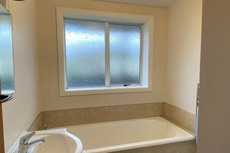 Photo of property in 26 Checketts Avenue, Halswell, Christchurch, 8025