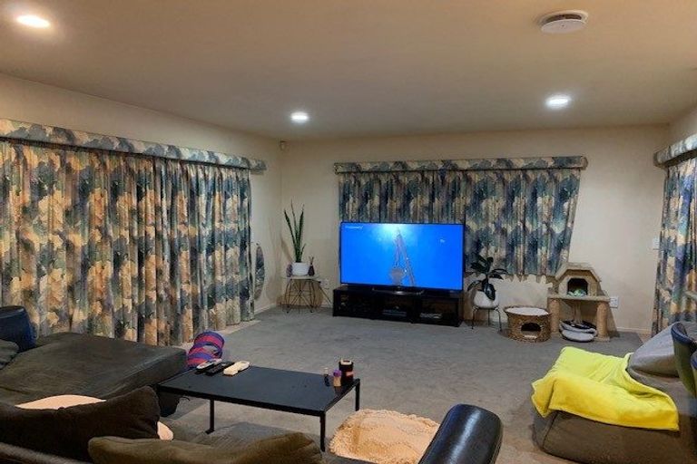 Photo of property in 16b George Crescent, Buckland, Pukekohe, 2677