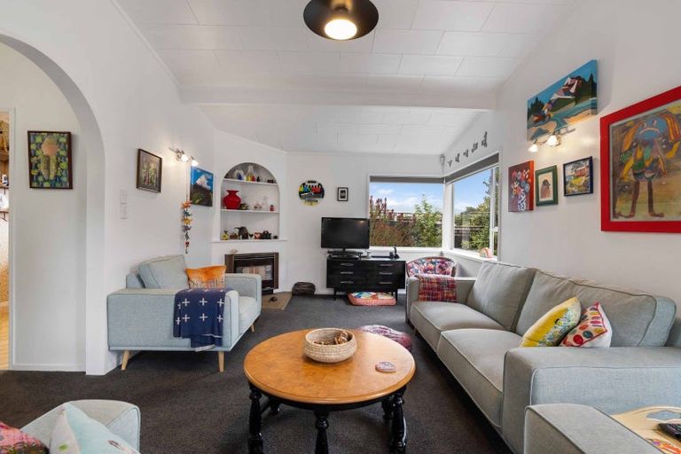 Photo of property in 15d Saint Ives Grove, Whalers Gate, New Plymouth, 4310