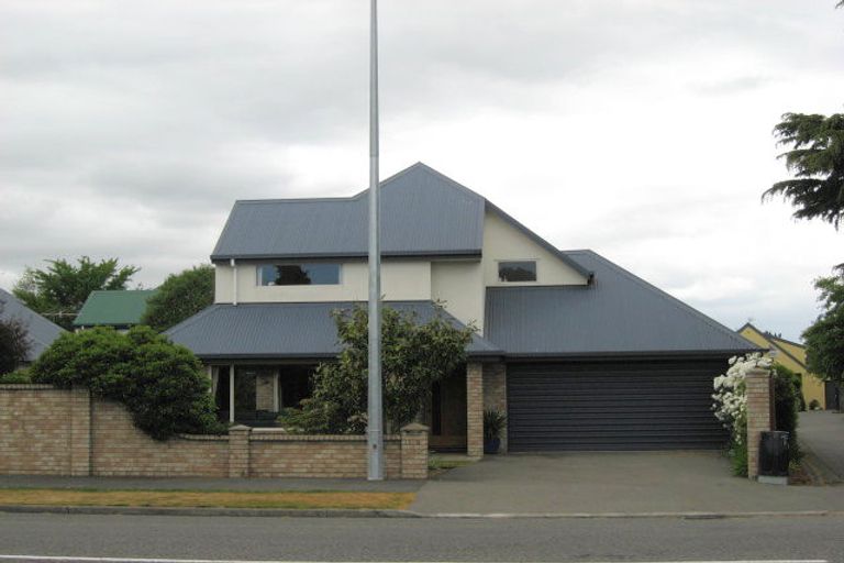 Photo of property in 1/110 Roydvale Avenue, Burnside, Christchurch, 8053