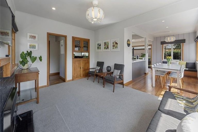 Photo of property in 18 Bolmuir Road, Forest Lake, Hamilton, 3200