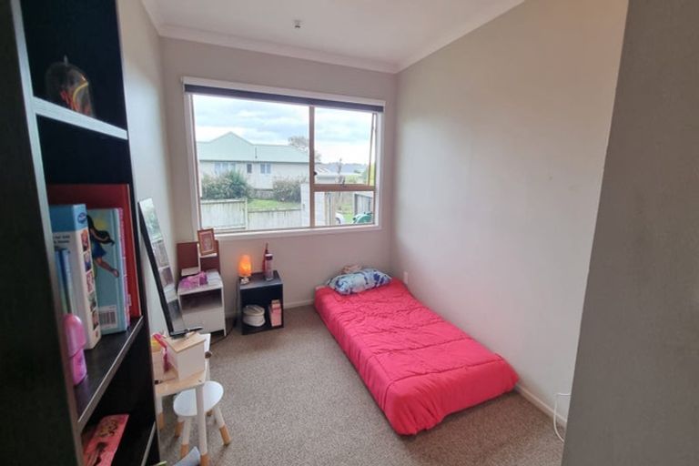 Photo of property in 1/1 Bishopgate Street, Birkdale, Auckland, 0626