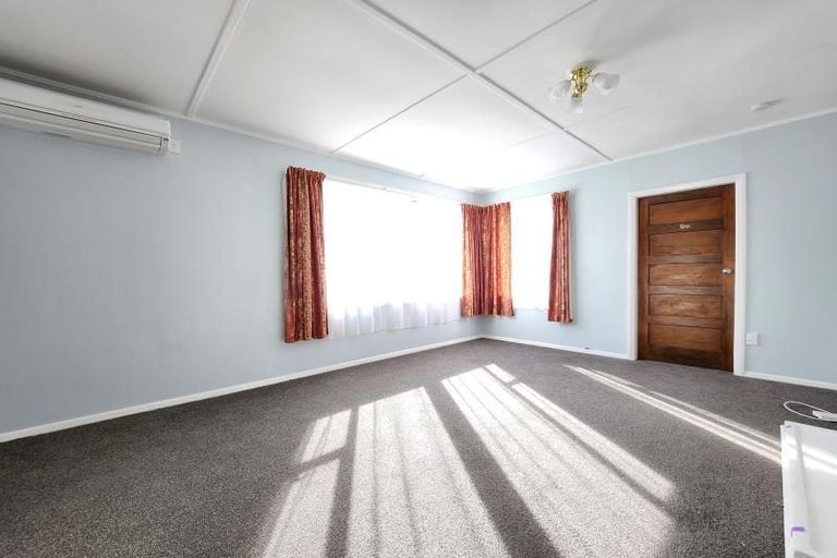 Photo of property in 17 Burcham Street, Taita, Lower Hutt, 5011