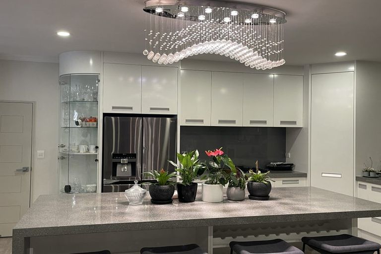 Photo of property in 22 Marwan Crescent, The Gardens, Auckland, 2105