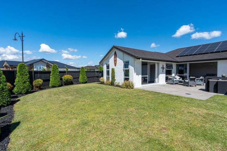 Photo of property in 43 Batten Drive, Flagstaff, Hamilton, 3210