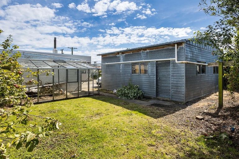 Photo of property in 63 Atkinson Street, South Dunedin, Dunedin, 9012