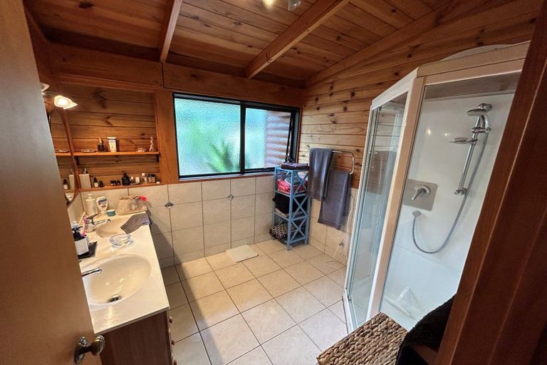 Photo of property in 2019 Whangarei Heads Road, Whangarei Heads, Whangarei, 0174