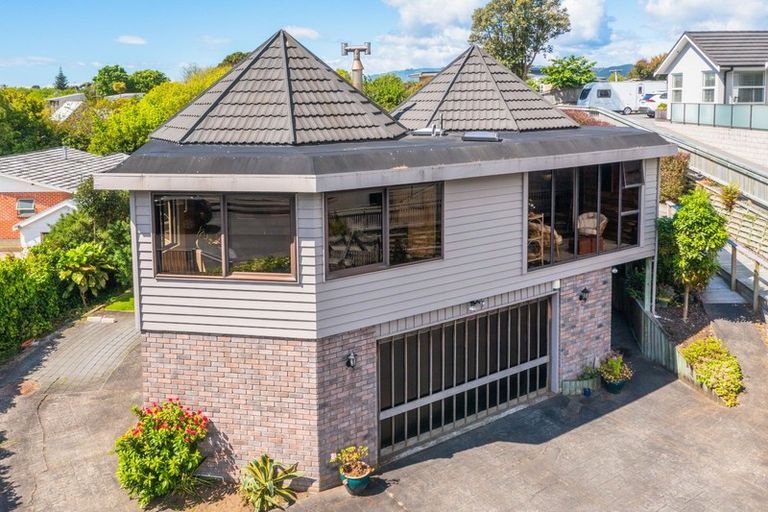 Photo of property in 12 Matatua Road, Raumati Beach, Paraparaumu, 5032