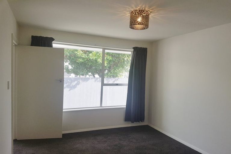 Photo of property in 2/519 Saint Asaph Street, Phillipstown, Christchurch, 8011