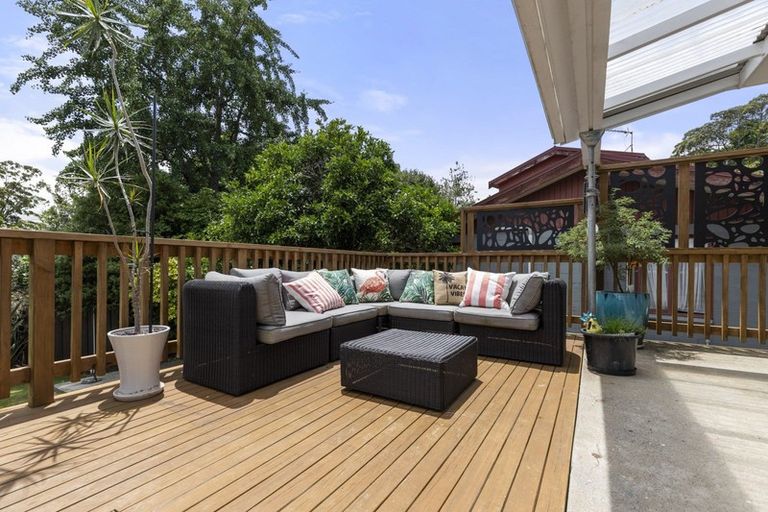 Photo of property in 9 Cardiff Street, Pukekohe, 2120