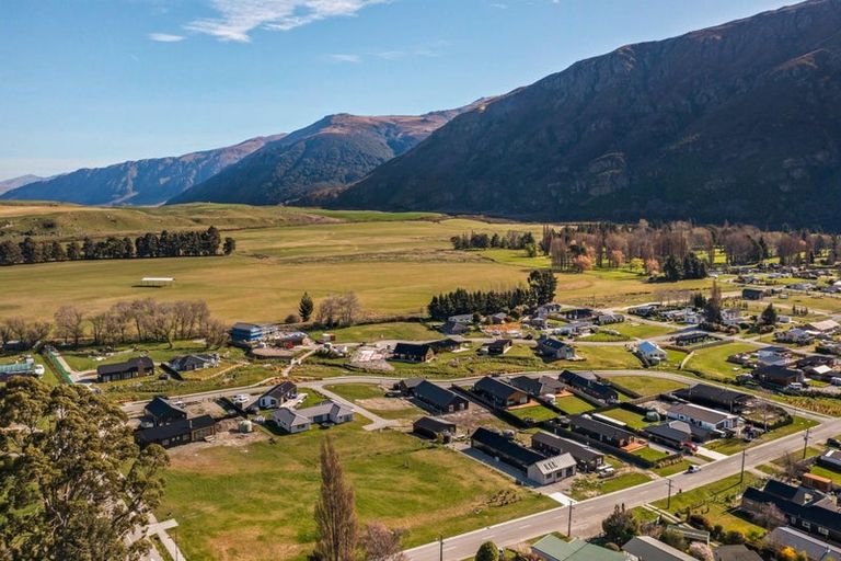 Photo of property in Lakefield Estate, 64 Kent Street, Kingston, 9793