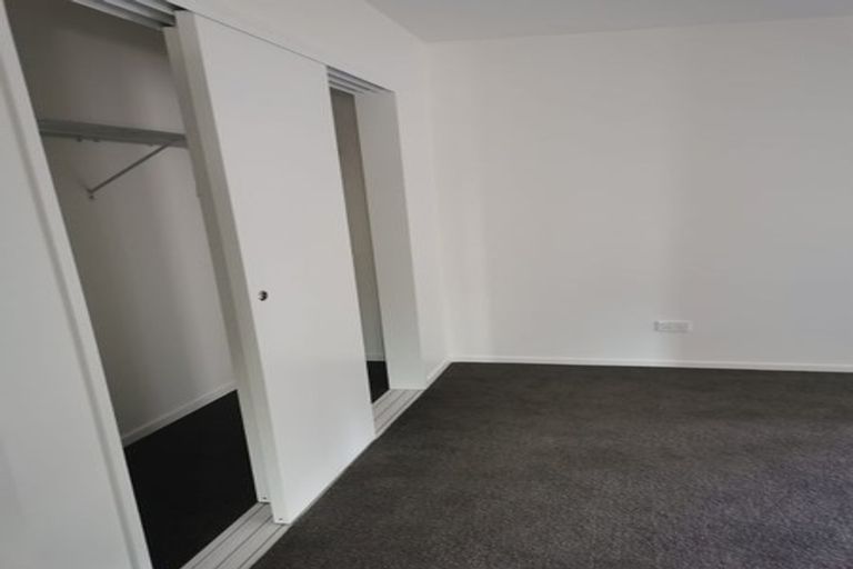 Photo of property in 206/9 East Street, Papakura, 2110