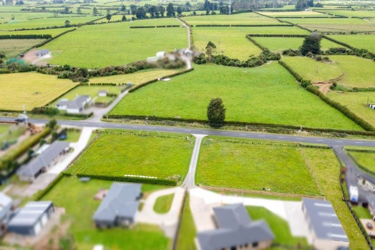 Photo of property in 233r Pembroke Road, Pembroke, Stratford, 4391