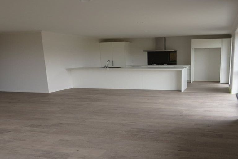 Photo of property in 28 Doone Street, Lynmouth, New Plymouth, 4310