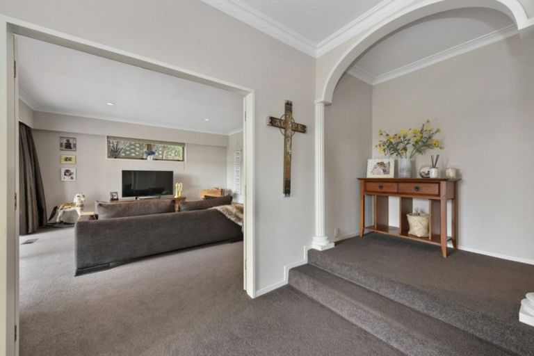 Photo of property in 22 Marnane Terrace, St Andrews, Hamilton, 3200
