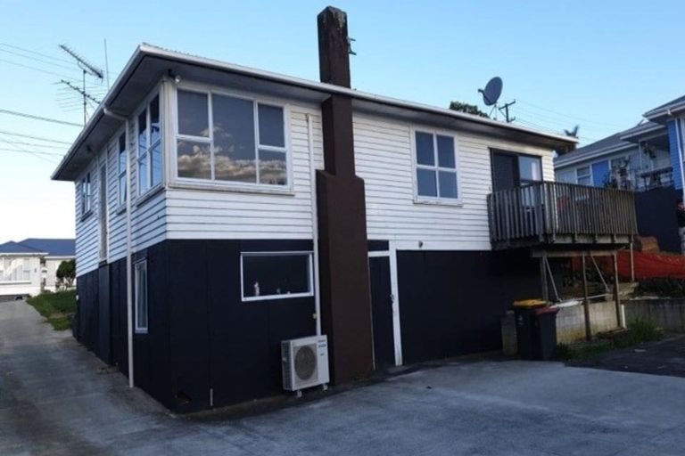 Photo of property in 1 Rothery Road, Hillpark, Auckland, 2102