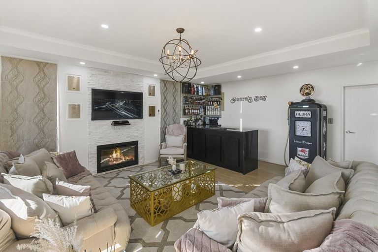 Photo of property in 37 Saint Maroun Rise, The Gardens, Auckland, 2105