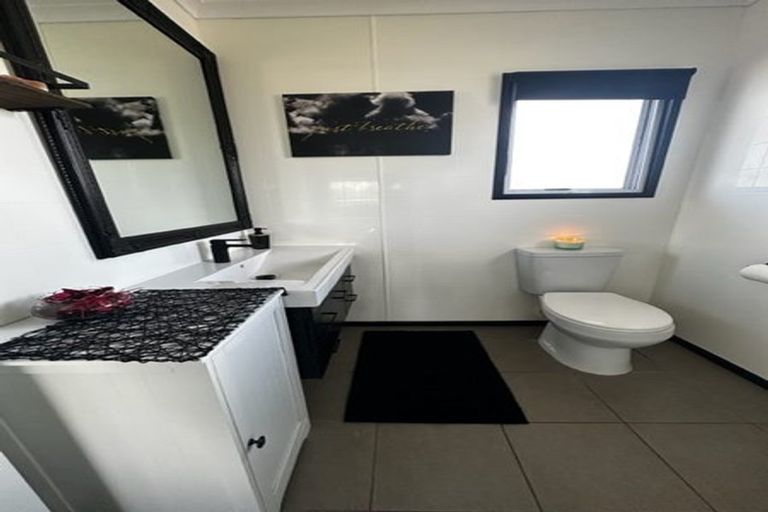 Photo of property in 6 Hampton Place, Springvale, Whanganui, 4501