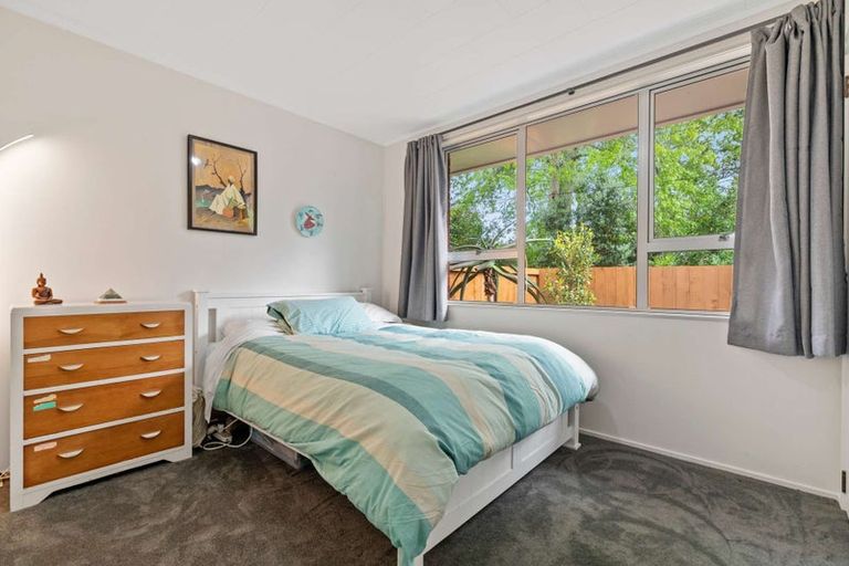 Photo of property in 2/9 Riverlea Road, Whenuapai, Auckland, 0618